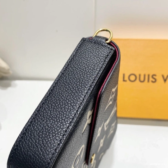 WIS VUITTON POCHETTE LOUIS FÉLICIE 0916